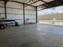 Hangar for rent